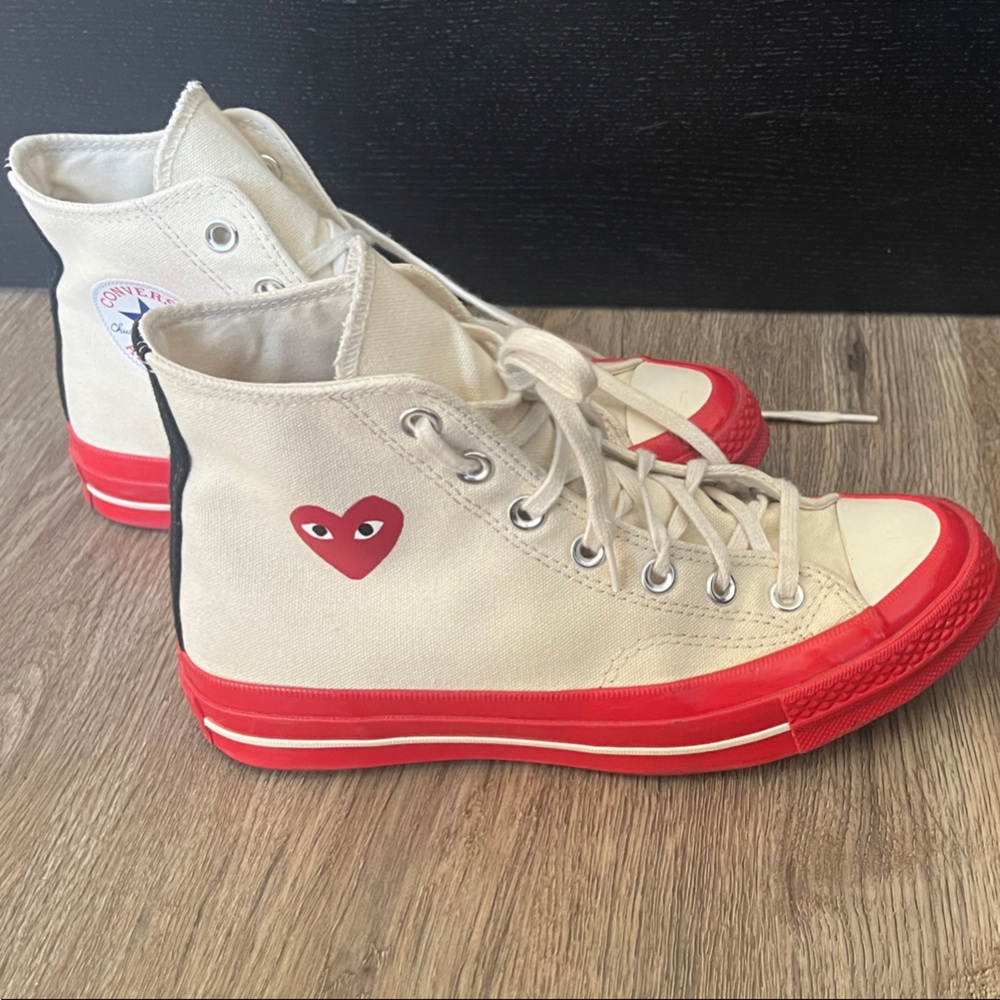Converse PLAY Red Canvas Sneakers special edition RARE